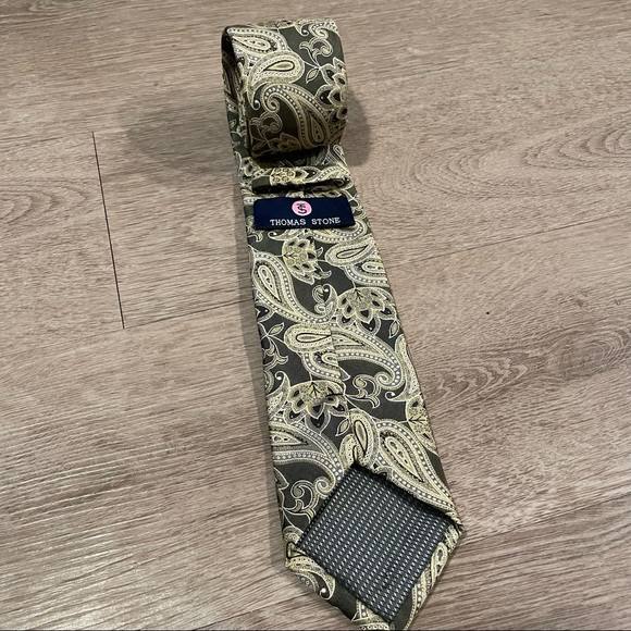 Thomas stone paisley tie olive green gold - Picture 3 of 4